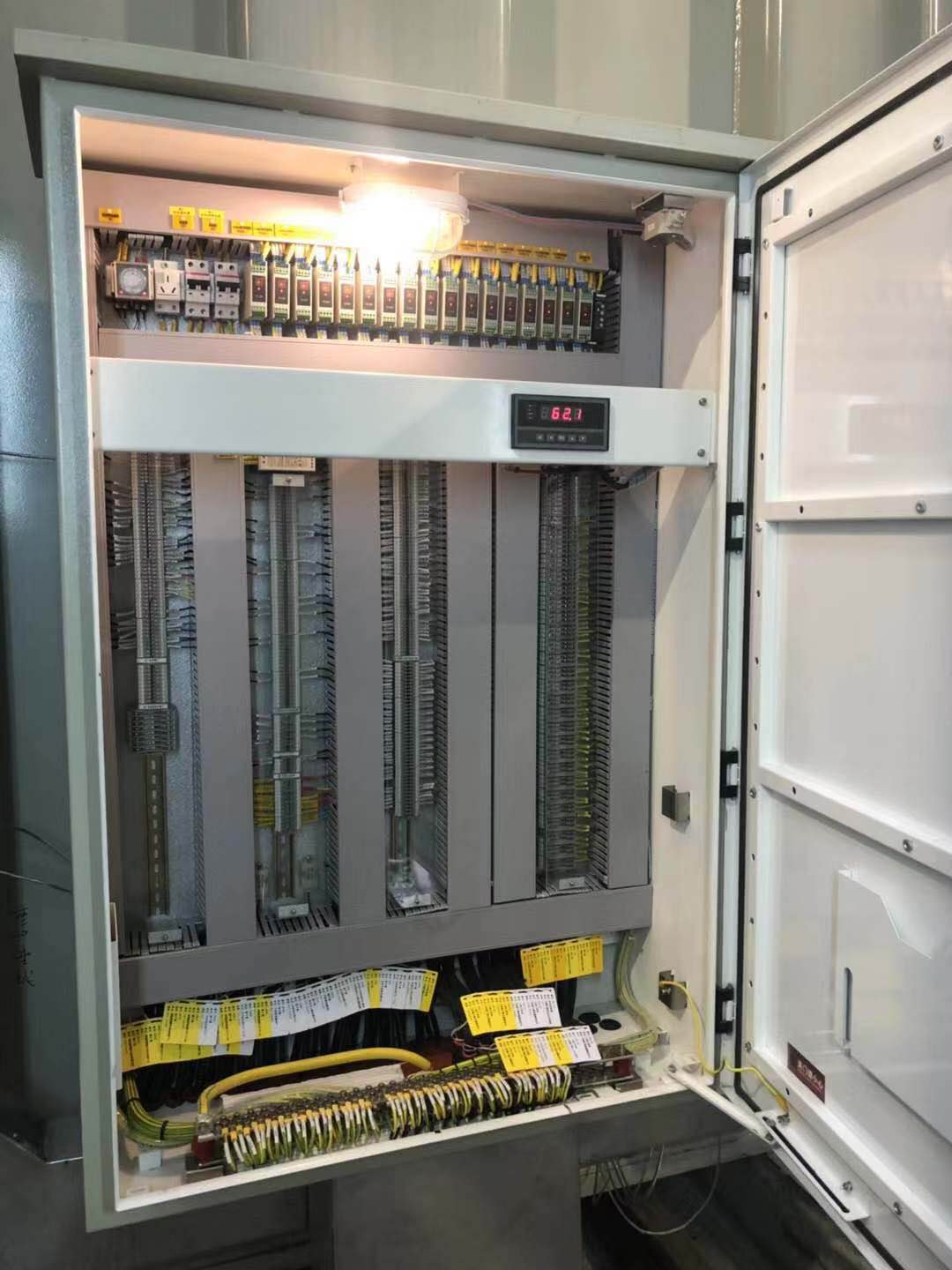 電力變壓器控制柜現場安裝